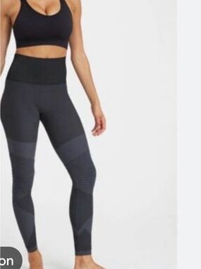 SPANX Black High-Waist Sculpting Leggings with Textured Panels